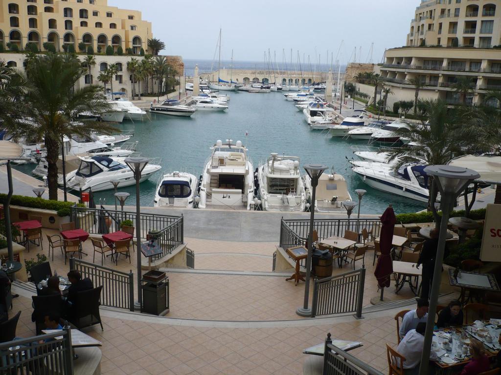 Paceville Montecarlo Apartments Saint Julian's Exterior photo